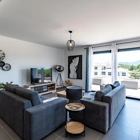 Apartamento Domaine D'arca-1 By Interhome