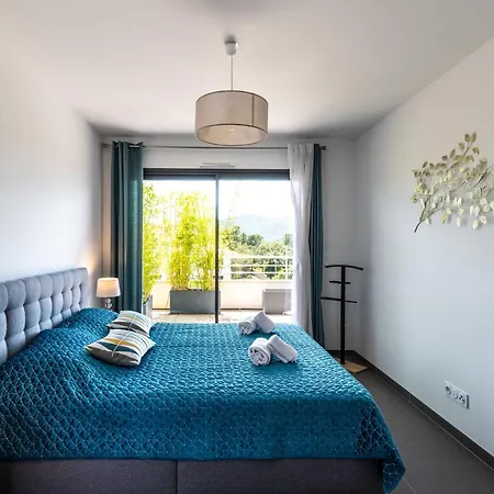 Lägenhet Domaine D'arca-1 By Interhome